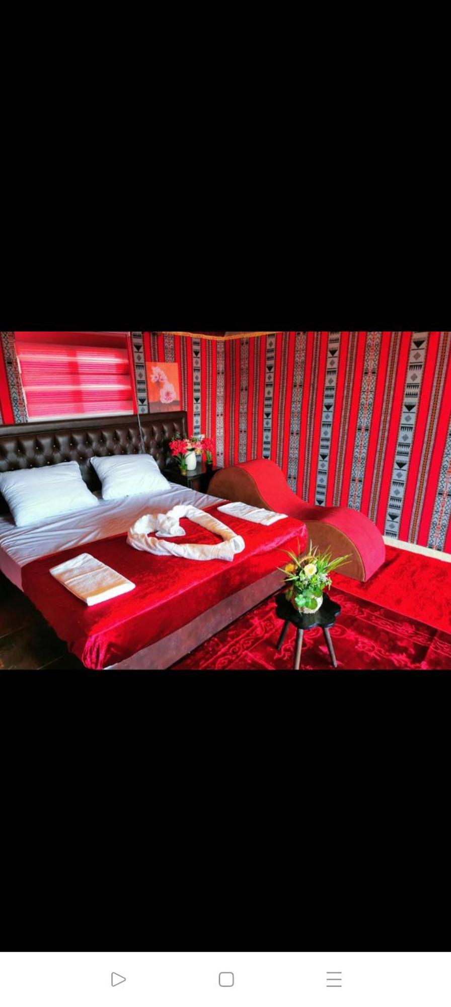 Titanic Camp Bed & Breakfast Wadi Rum Exterior foto